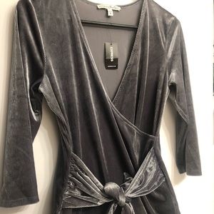 NWT Express velvet blouse, M